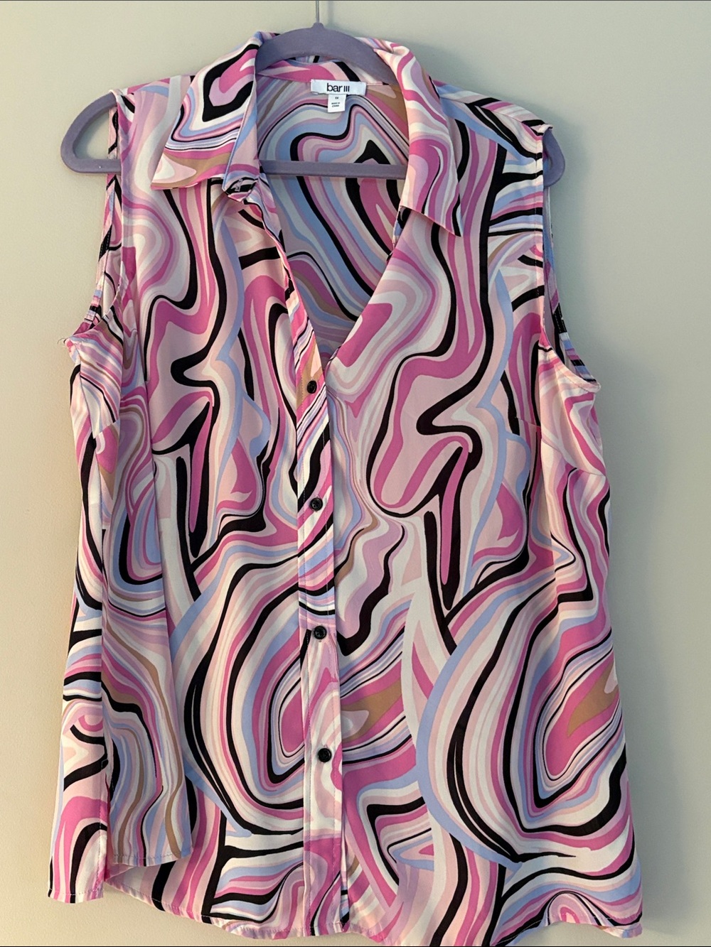 Bar III Pink Swirl Sleeveless Button-Down Blouse
